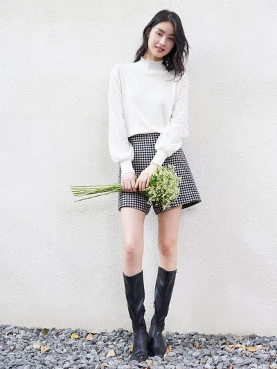 Goelia Tencel Patchwork Lantern Sleeve Women Sweater In White