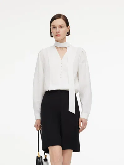 Goelia V-neck Long Sleeve Women Blouse With Ribbon In Off White