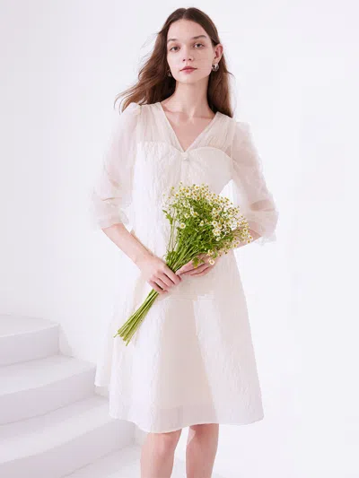 Goelia White Mesh Half-sleeve V-neck Jacquard Midi Dress
