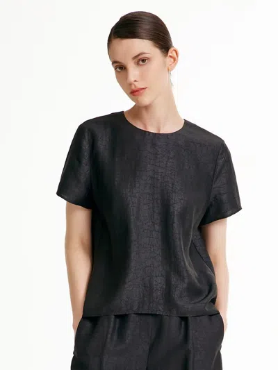 Goelia Xiang Yun Silk Short Sleeve Woven T-shirt In Black