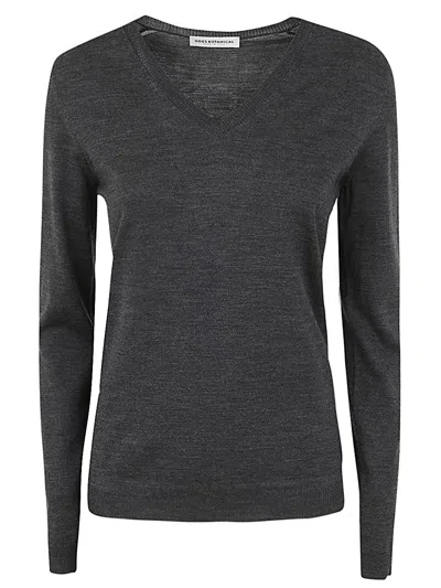 Goes Botanical Long Sleeves V Neck Sweater