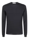Goes Botanical Pullover Roundneck In Black