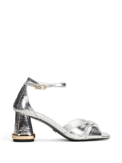 Gold & Rouge Cake Crinkled-effect Sandals In Silver