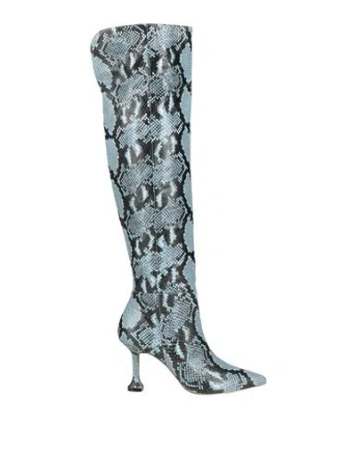 Gold & Rouge Woman Boot Sky Blue Size 6 Soft Leather