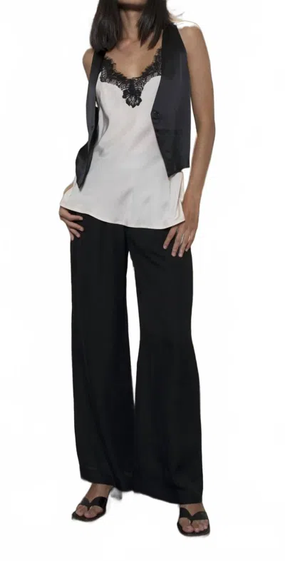 Gold Hawk Claire Cami In Pearl/black