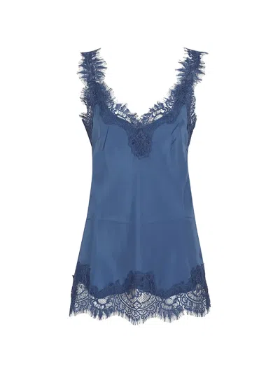 Gold Hawk Megan Lace-trim Camisole Top In Blue