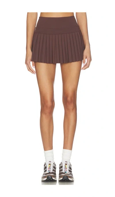 Gold Hinge Pleated Tennis Skirt In Brown