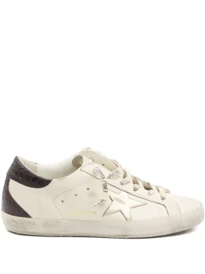 GOLDEN GOOSE GOLDEN GOOSE CLASSIC LOW-TOP SNEAKERS WITH VINTAGE FINISH