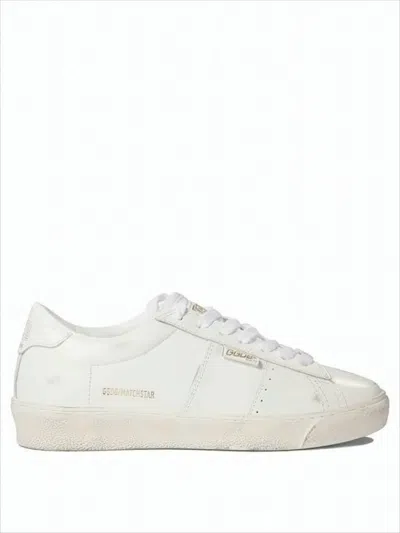GOLDEN GOOSE DISTRESSED WHITE LEATHER LOW-TOP SNEAKERS WITH GOLD-TONE BRANDING