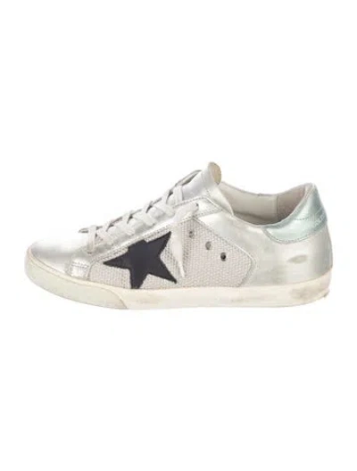 Pre-owned Golden Goose Leather Graphic Print Sneakers In Metallic/silver