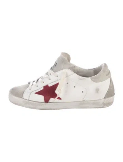 Pre-owned Golden Goose Leather Graphic Print Sneakers In Metallic/white