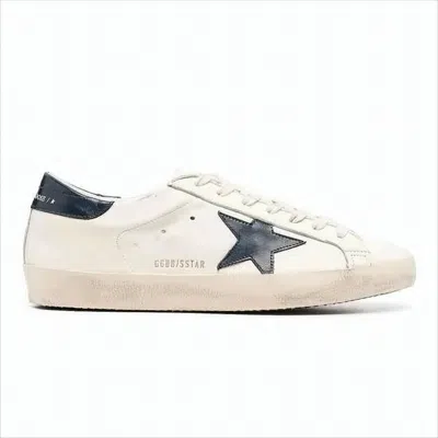 GOLDEN GOOSE LOW-TOP OFF-WHITE SNEAKERS WITH NAVY ACCENTS