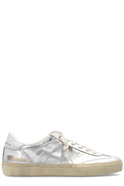 Golden Goose 'soulstar' Metallic Low Top Sneakers With Logo Patch On The Tongue And Logo Lettering On Side And He In Grey