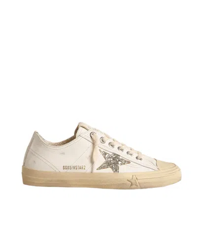 Golden Goose V-star 2 Distressed Sneakers In Nude