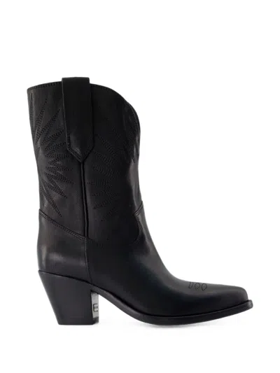 Golden Goose Wish Star Leather Boots In Black