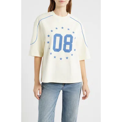 Golden Hour 08 Stars Graphic T-shirt In White