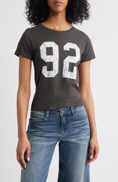 Golden Hour 92 Cotton Graphic T-shirt In Pirate Black