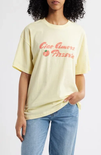 Golden Hour Ciao Amore Pizzeria Cotton Graphic T-shirt In Pastel Yellow