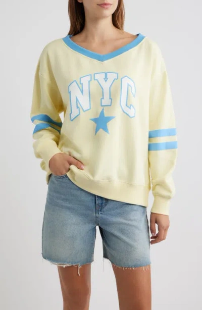 Golden Hour Nyc Star Sweatshirt In Yellow