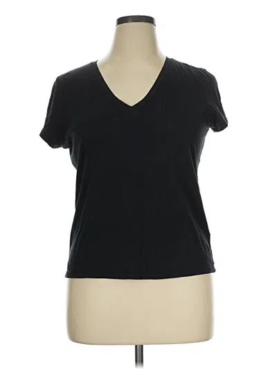 Pre-owned Goldie Short Sleeve T-shirt In Black