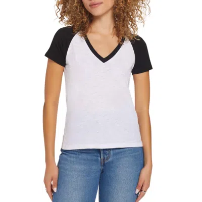 Goldie Two Tone V Neck Raglan Tee In White/black In Multi