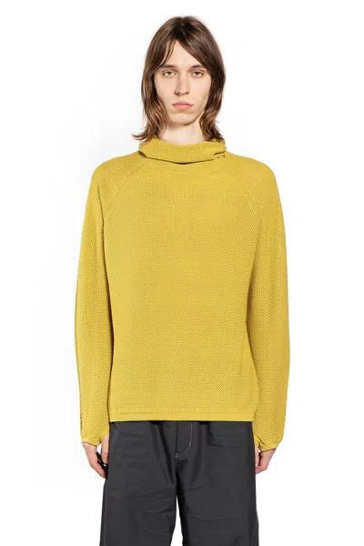 Goldwin 0 Perforated Wholegarment Knit Top In Yellow