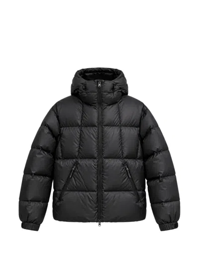 Goldwin Crystallite Pertex® Quantum Grid-quilted Down Jacket In Black