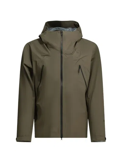Goldwin Gore-tex Hooded Jacket In Green