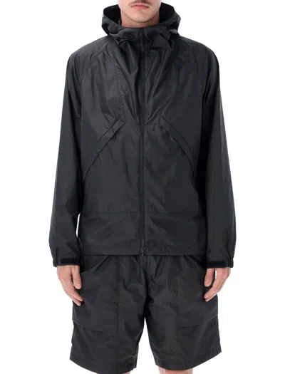 Goldwin Rip-stop Hooded Zip-up Jacket In Black
