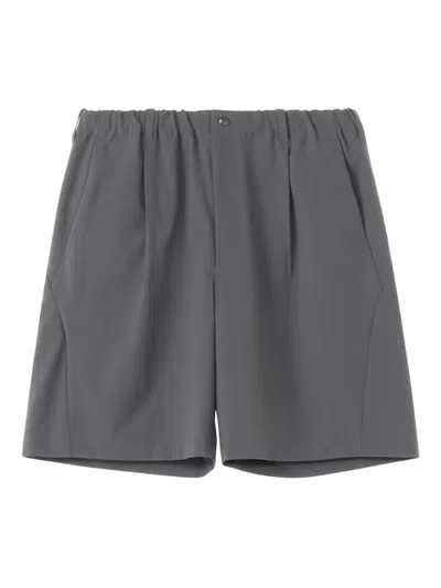 Goldwin One Tuck Shorts In Gray
