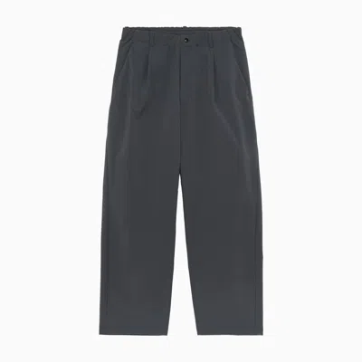 Goldwin One Tuck Tapered Pants In Grey