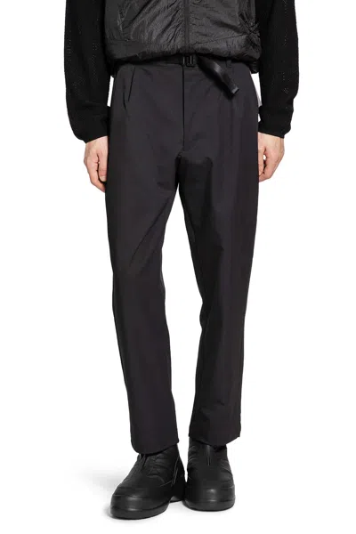 Goldwin One Tuck Tapered Stretch Trousers In Black