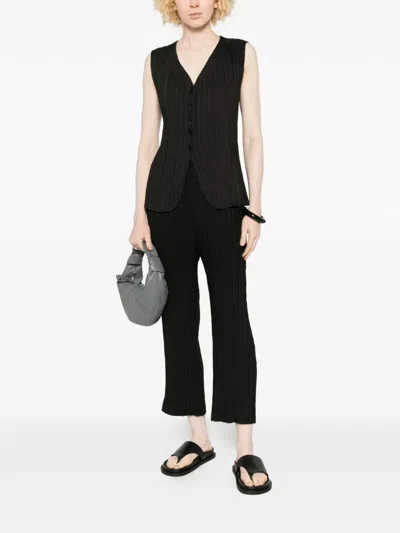 Gongdid Design Plisse Top In Black