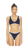 Good American Compression Deep V Bikini Top In Blue