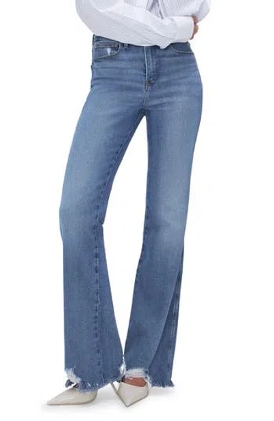 GOOD AMERICAN GOOD AMERICAN GOOD CURVE CHEW HEM BOOTCUT JEANS