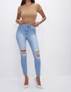 Good American Plus Womens Light Wash Distressed Cropped Jeans In Blue