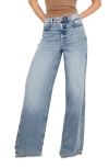 GOOD AMERICAN GOOD AMERICAN GOOD SKATE RIPPED HEM WIDE LEG JEANS