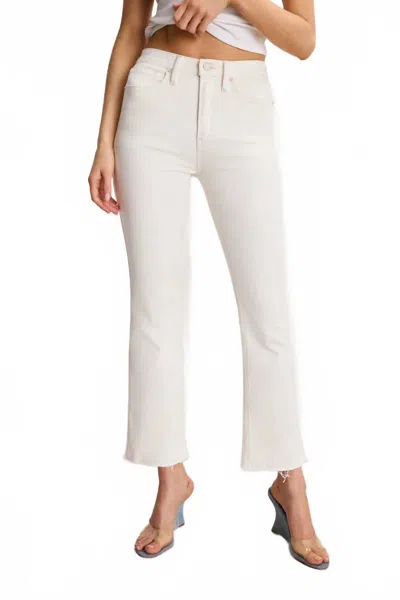 GOOD AMERICAN GOOD STANDARD KICK FLARE JEANS IN WHITE WASH