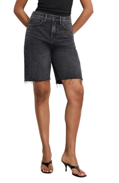 Good American Good Standard Raw Hem Bermuda Shorts In Black