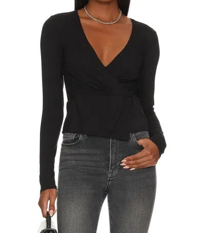 Good American Good Touch Wrap Top In Black