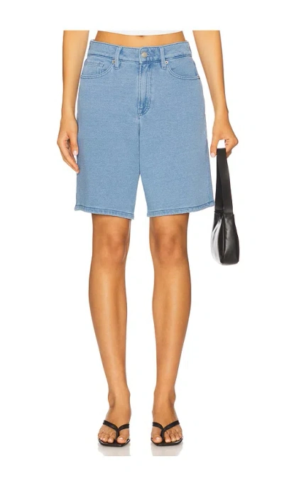 Good American Jeanius Good Ease Bermuda Shorts In Blue