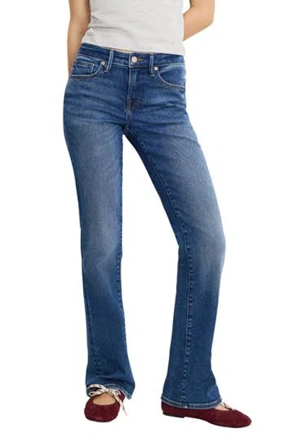 Good American Low Rise Slim Bootcut Jeans In Blue