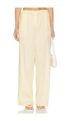 Good American Poplin Pull On Pants In Neutral