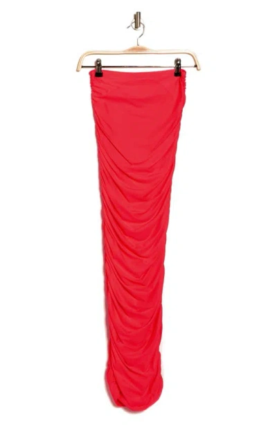 Good American Ruched Satin Maxi Skirt In Fiery Coral 002