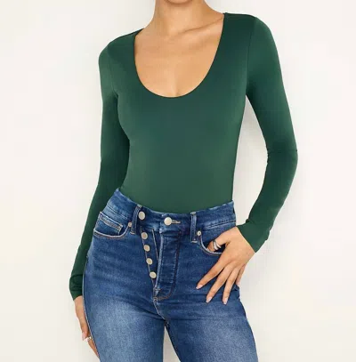 Good American Scuba Scoop Neck Bodysuit In Dark Pine In Green