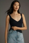 Good American Shine V-neck Ribbed Crop Tank In Blue