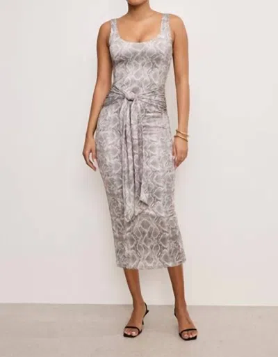 Good American Slinkey Jersey Ruched Midi Dress In Ssp Print