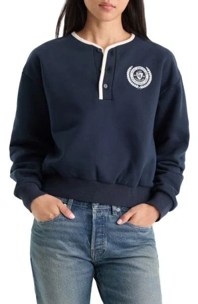 Good American The Brushed Fleece Henley Sweatshirt In New Navy002