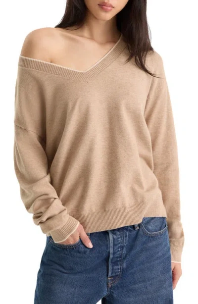 Good American The Cozy V-neck Sweater In Neutral