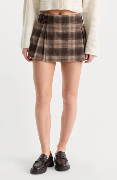 Good American The Micro Buckle Miniskirt In Nude